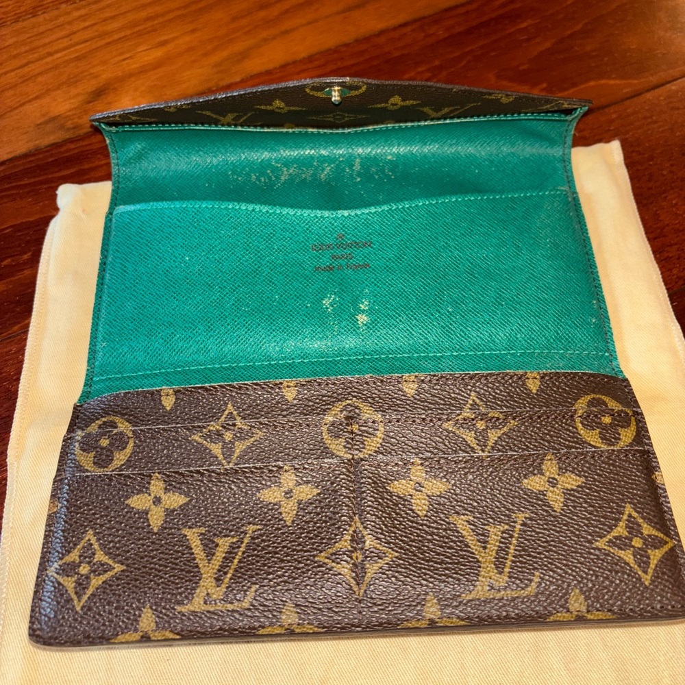 Louis Vuitton Brown Monogram Wallet - Picture 6 of 9